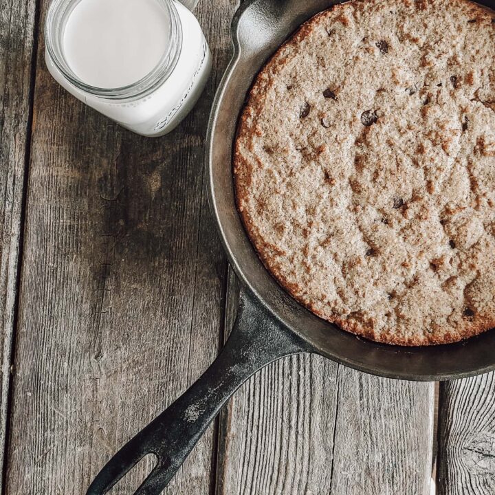 skillet cookie pizza