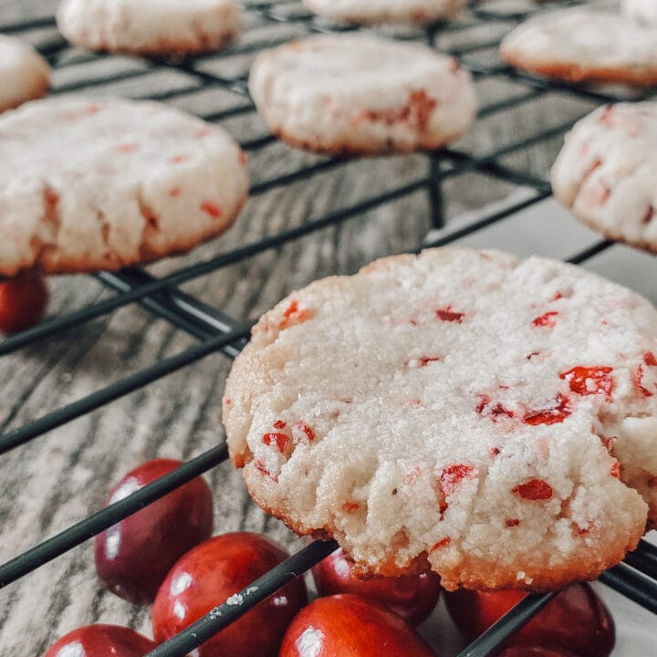cranberry shortbread cookies