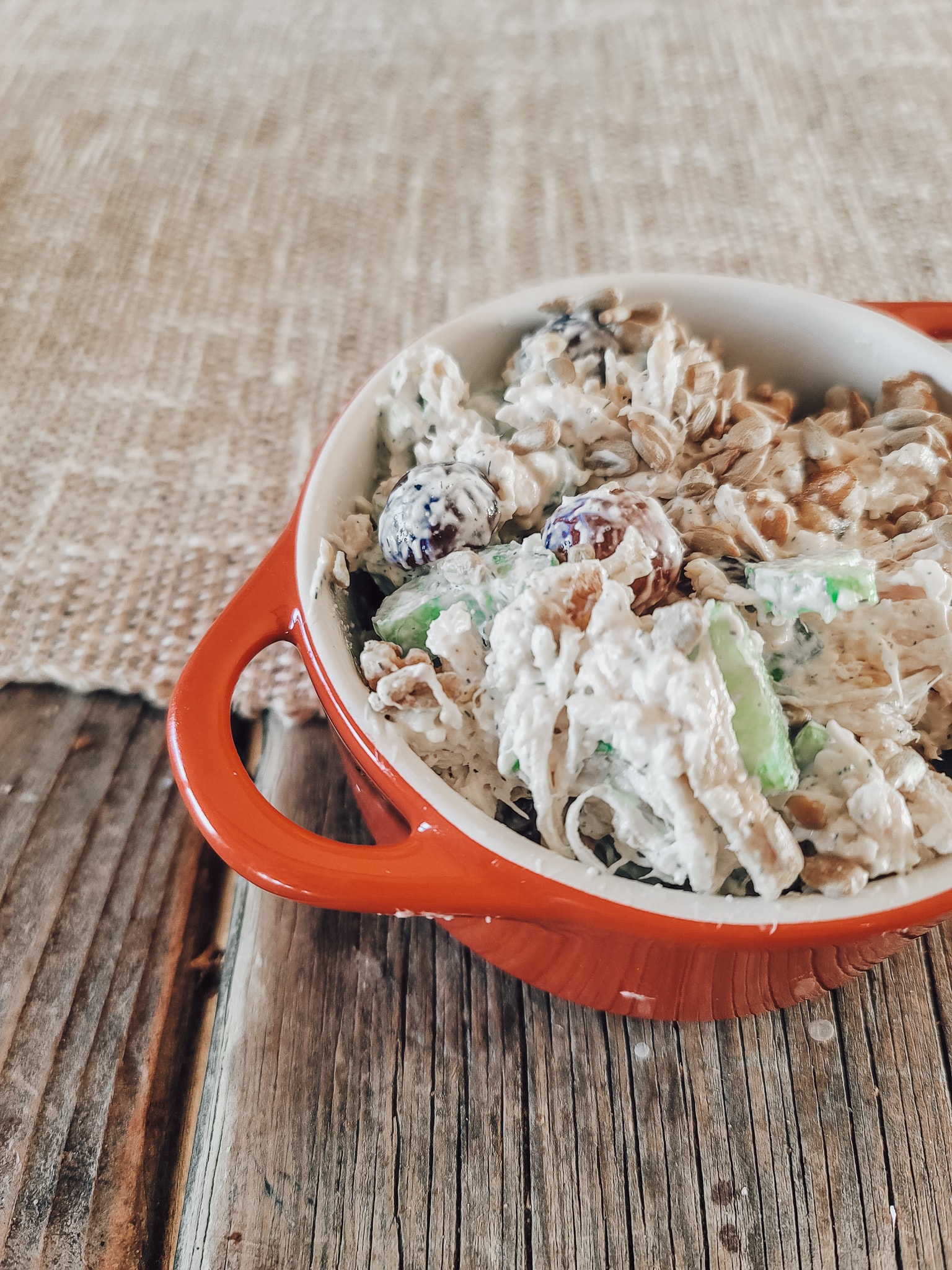  Top with walnuts or almonds. Chill in the refrigerator for at least two hours or until ready to serve. Low Carb Chicken Salad