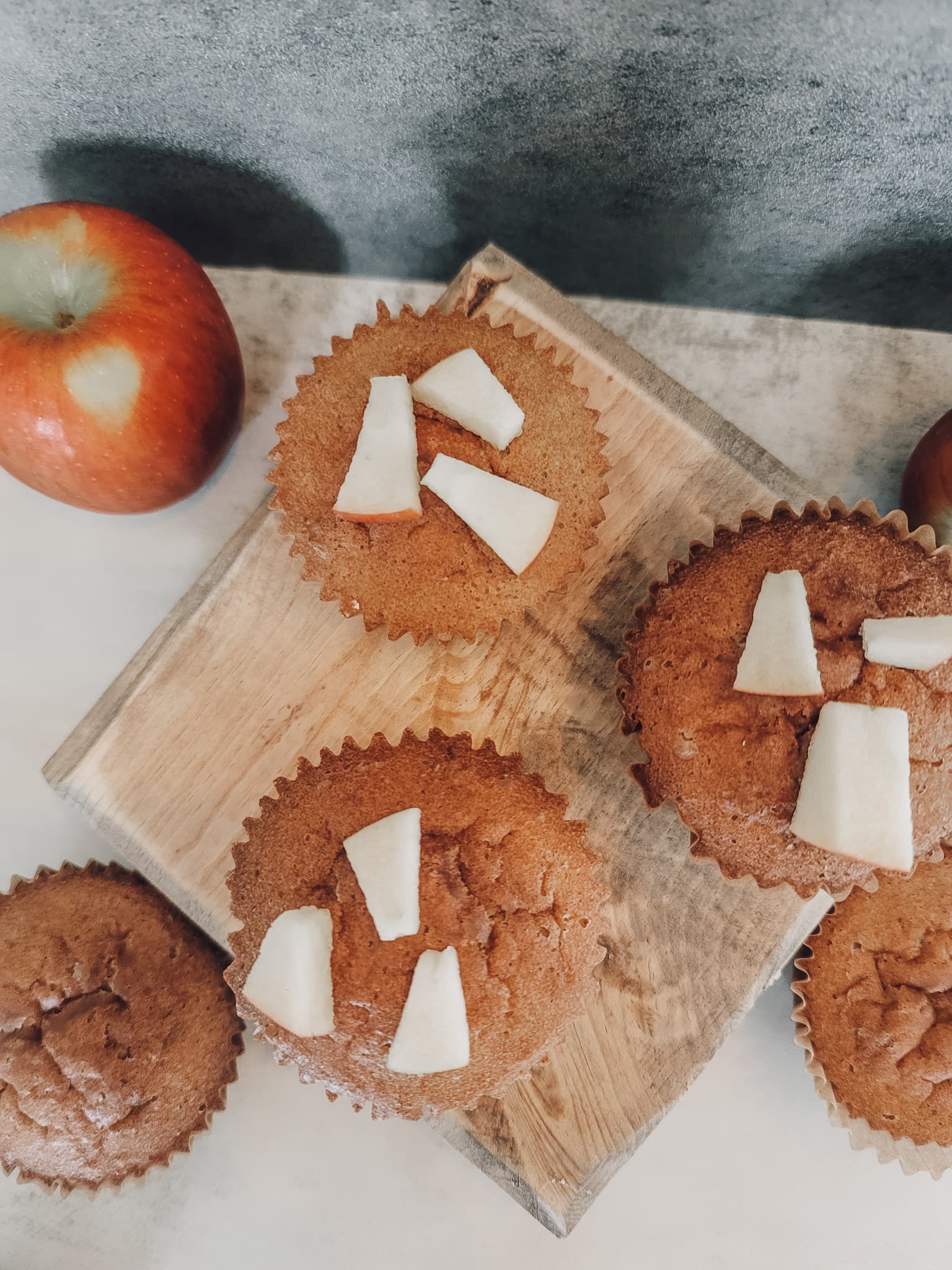 sourdough apple muffins