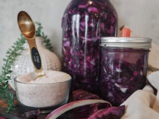 Classic Lacto-Fermented Sauerkraut